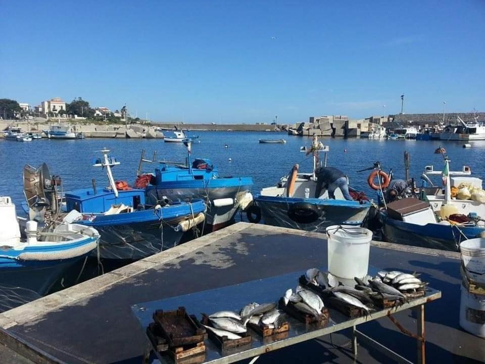 La Terrazza Sul Golfo Bed & Breakfast Isola delle Femmine Eksteriør bilde